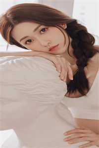谢绾绾白灵的小说绿茶女星直播综艺打脸我冒认影嫂阅读