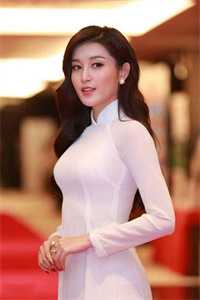 抖音热门的小说妈妈车祸大出血，哥哥却忙着陪养妹过生日