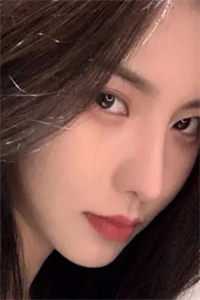 被扔进棺材冲喜后，豪门真千金不装了前文+后续