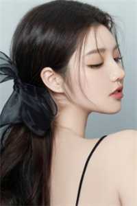 经理要求全公司去扫董事长的墓全局